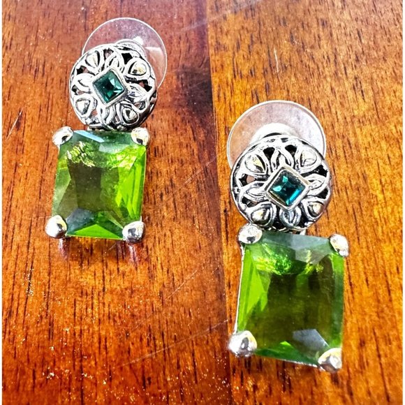 Vintage Green Glass Earrings Square Design St Patrick's Day Party Parade… - Picture 1 of 12